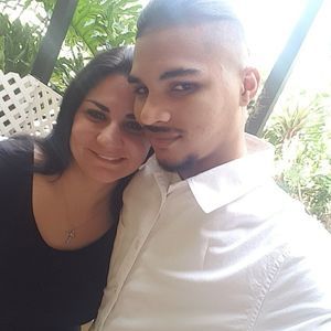 Meet your Posher, Aking